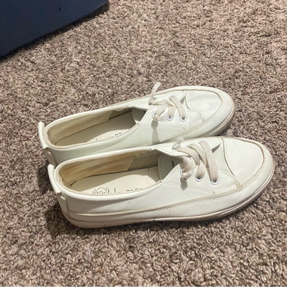 White Casual Sneakers
